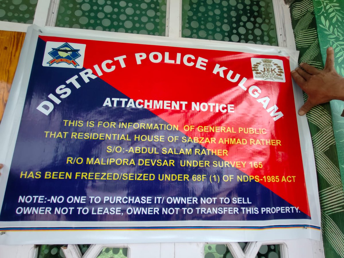 policekulgam's tweet photo. Police attached illegally acquired property (02 storied residential house worth approx. Rs 30 lakh. measuring 1558 Sqft belonging to notorious drug peddler #Sabzar Ah Rather R/O Malipora, presently lodged in central Jail Kot Balwal under PIT NDPS act @JmuKmrPolice @KashmirPolice https://t.co/7DiK8lArqr
