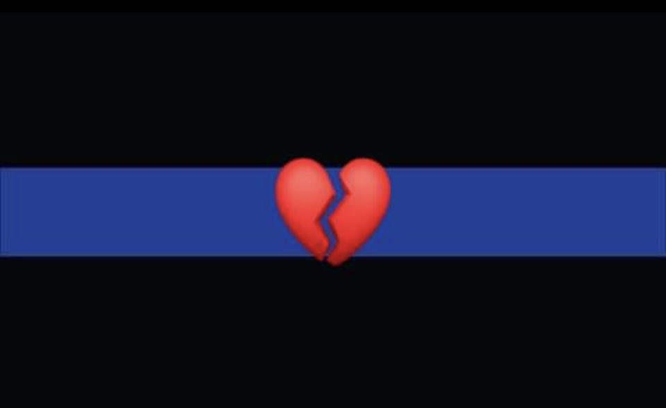 @bigricanman Continuing to pray for #NYPD 
🖤💙🖤
#ThinBlueLine #BackTheBlue 
#PoliceLivesMatter 
#PoliceFamily