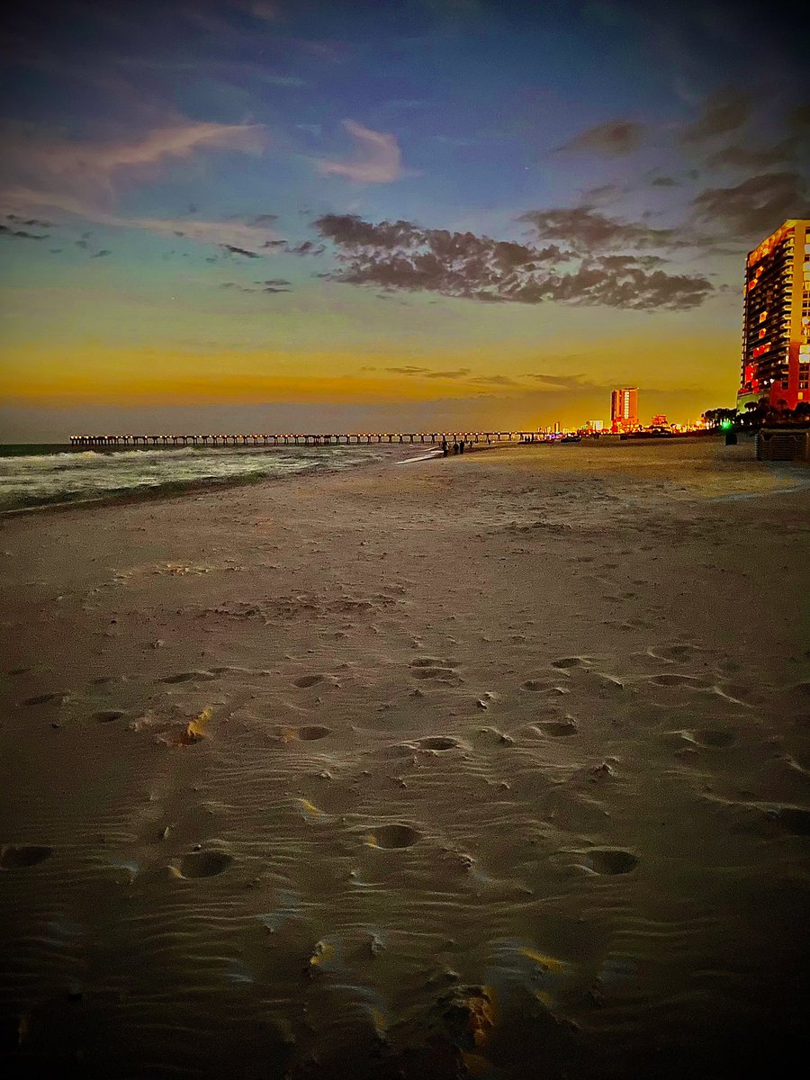 Mike Hart tweet media