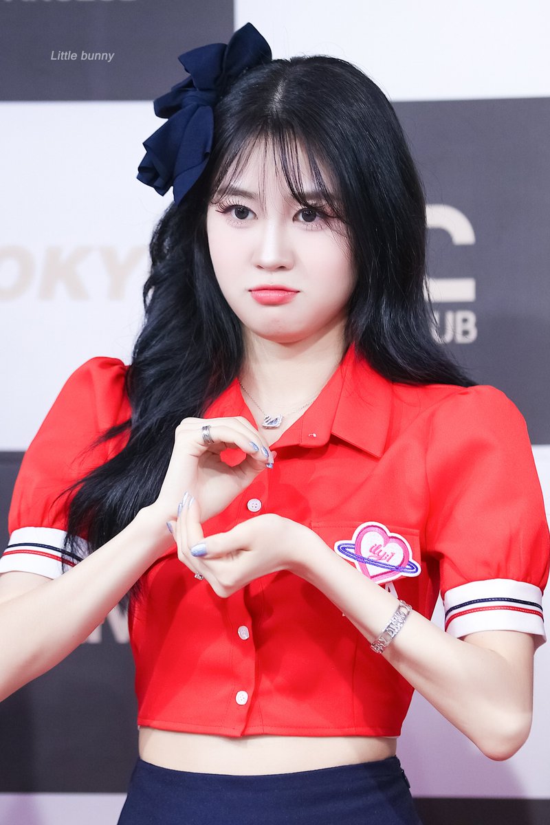 little_bunny_kr's tweet photo. 231216 TO MY ONLY1 IN TOKYO 1st HQ🐰🐰

#아일리원 #ILY1 #アイリーワン #아라 #ARA #アラ
#ILY1_NewChapter📷#MY_COLOR #Blossom
#TO_MY_ONLY1_IN_TOKYO https://t.co/4N0nrznXPv