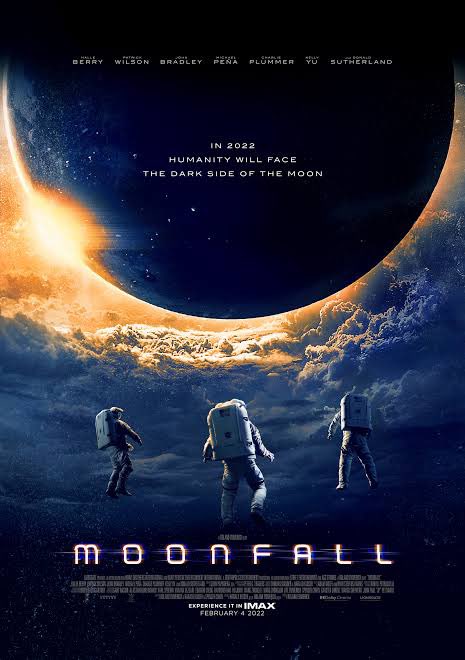 Movies_withO's tweet image. Moonfall (2022) -  A mysterious force throws the moon out of orbit and hurtles it on a collision course toward earth. However, three astronauts are sent on a mission to discern the issue and prevent the loss of life.

#moonfall #movie #movieswitho