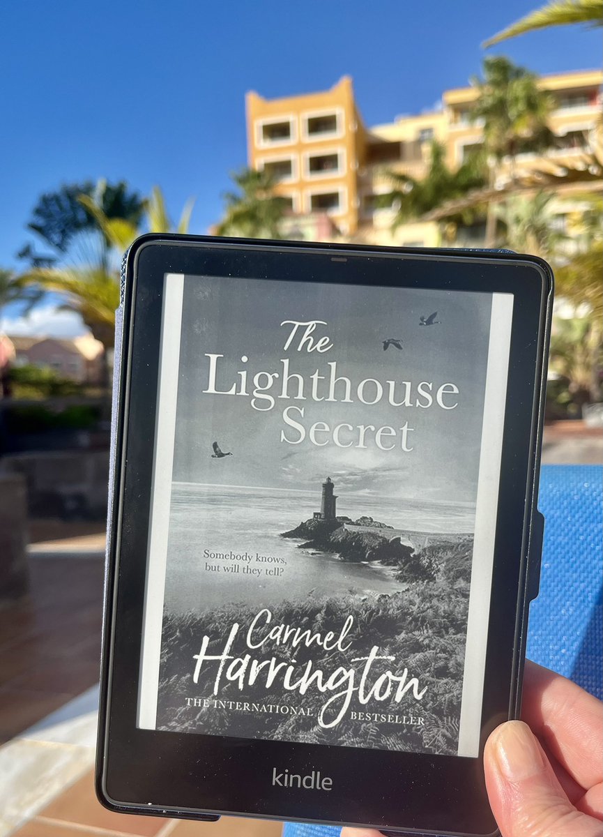 Just finished this beautiful book by @HappyMrsH !! Kept me page turning by the pool #thelighthousesecret #HistoricalFiction #romance instagram.com/p/C5JA5RKI28I/…
