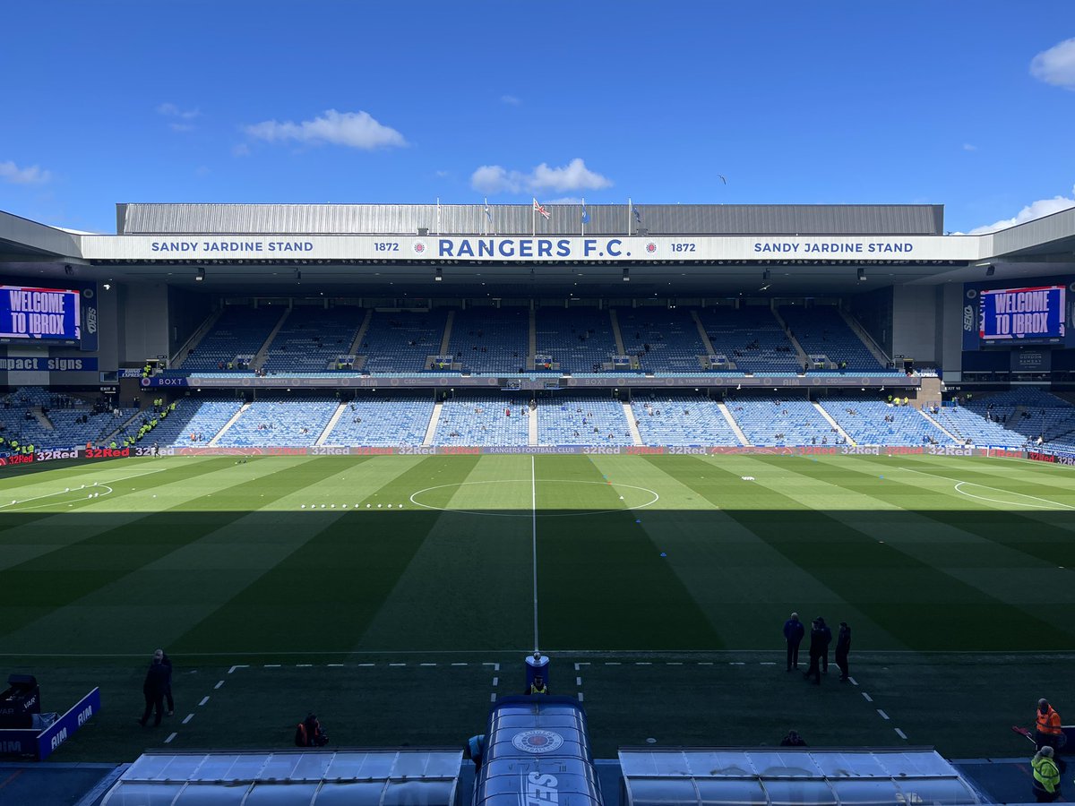 💙 Oh it’s good to be back. Covering Rangers vs Hibs for @thisisibrox.