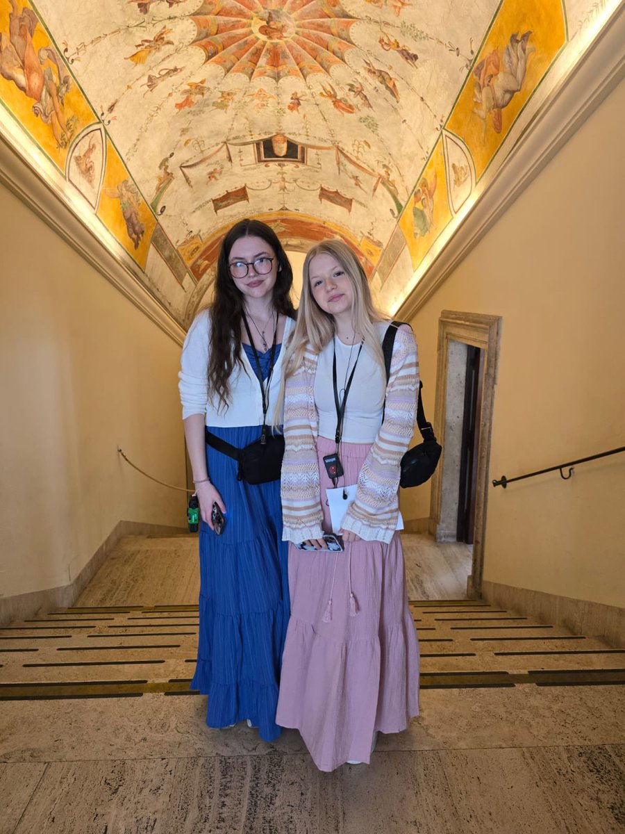 PHS students experiencing world, history and culture firsthand as they visit Vatican City @PottstownNews @pottstownschool @pottstownhs @PSDRODRIGUEZ @LauraLyJohnson @ByDeborahAnn @RepCiresi @Sen_Pennycuick