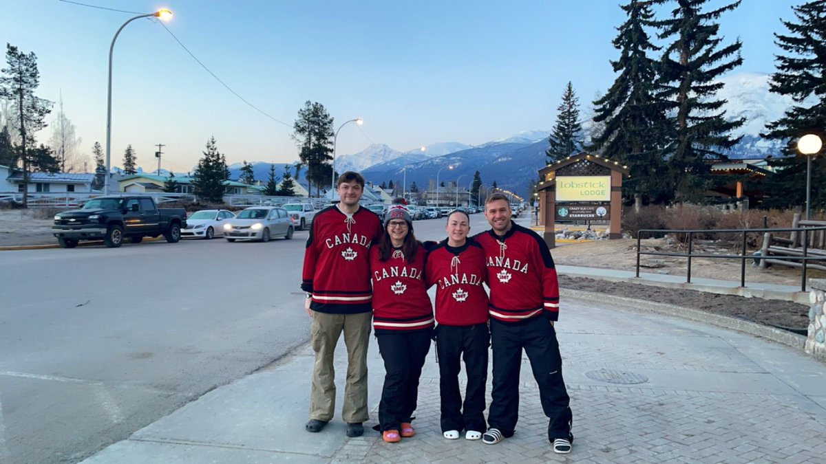 BHCS Ski Trip tweet media