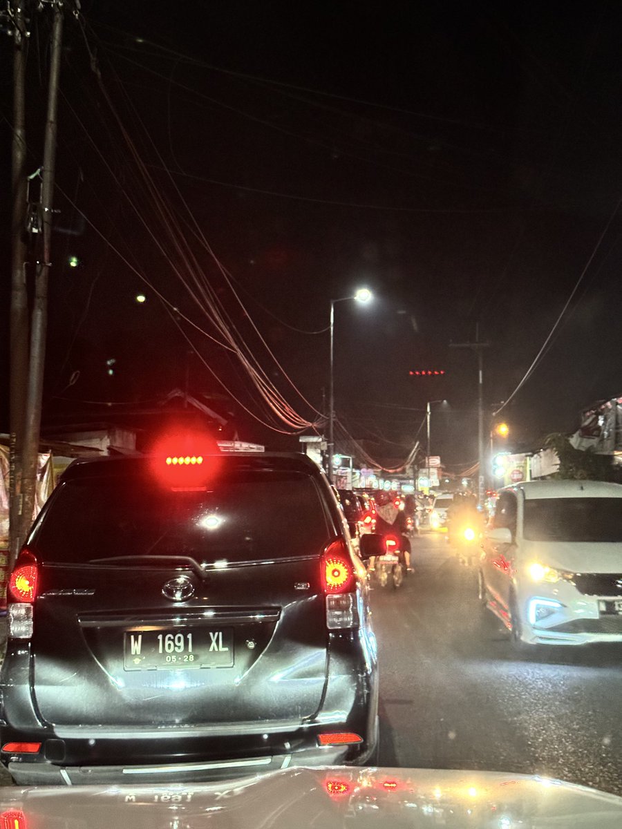 alwaysharry's tweet photo. ⁦@e100ss⁩  ngomong2 soal Overpass Sepande ini kapan ya dibangun dua arah https://t.co/QN76oblKIG tiap tahun cuma janji janji manis 🥲🫣🤭 https://t.co/EcTPJvuEaQ