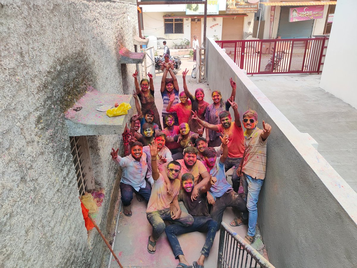 abvplatur's tweet photo. अभाविप लातूर महानगराच्या वतीने रंगपंचमी उत्सवाचे आयोजन करण्यात आले. यावेळी महानगरातील कार्यकर्ते उपस्थित होते. https://t.co/lzuoBKEDBI
