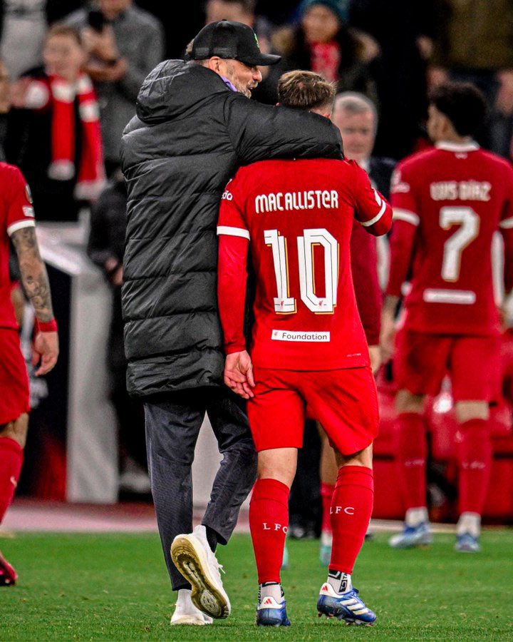 ❤️🇦🇷 Ufff, estas palabras de Jürgen Klopp para Alexis Mac Allister y su rendimiento: “Maca un jugador top, top, top. Tuvimos esa sensación cuando lo fichamos y cumplió todas las expectativas y más. Súper influyente, súper inteligente. Gran tipo. También le encanta jugar en el…