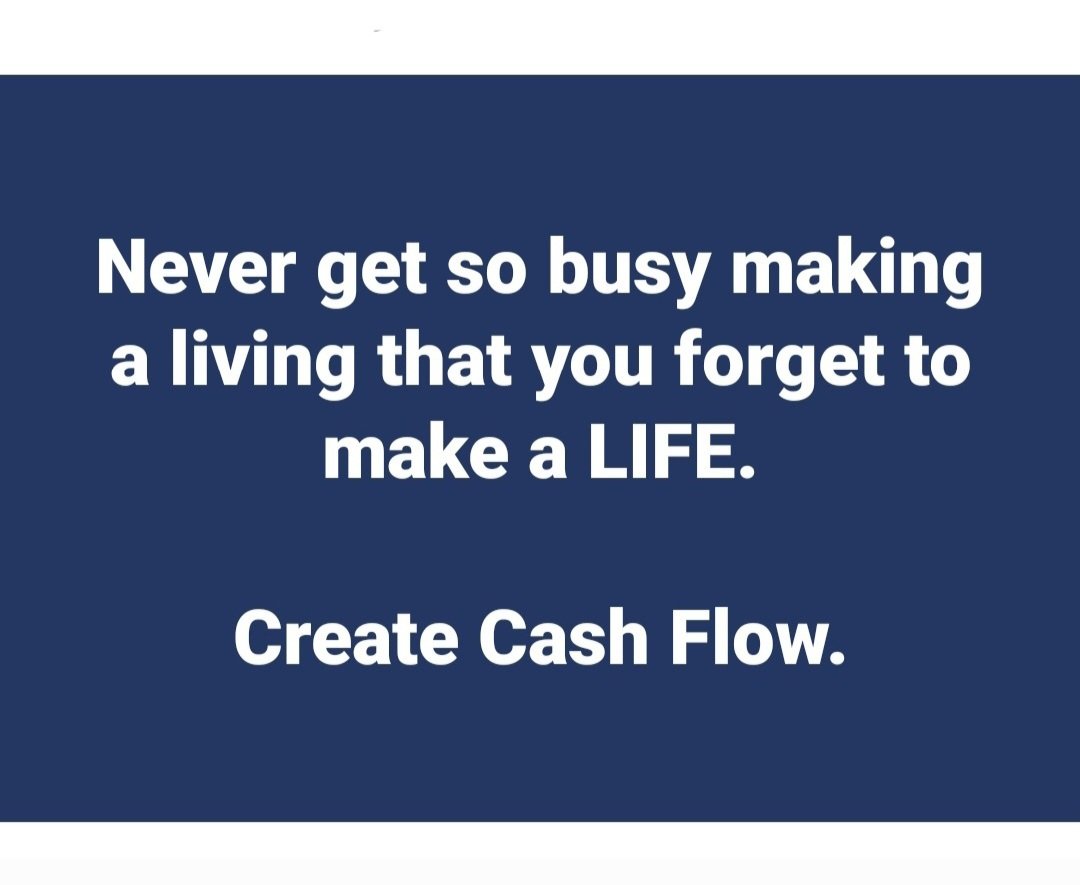 Life is a one-time offer; use it well.✅

#BreakTheLimits📈 
#CashFlow #freedomlifestyle #livelifehappy #LiveLifeToTheFullest #CelebrateLife