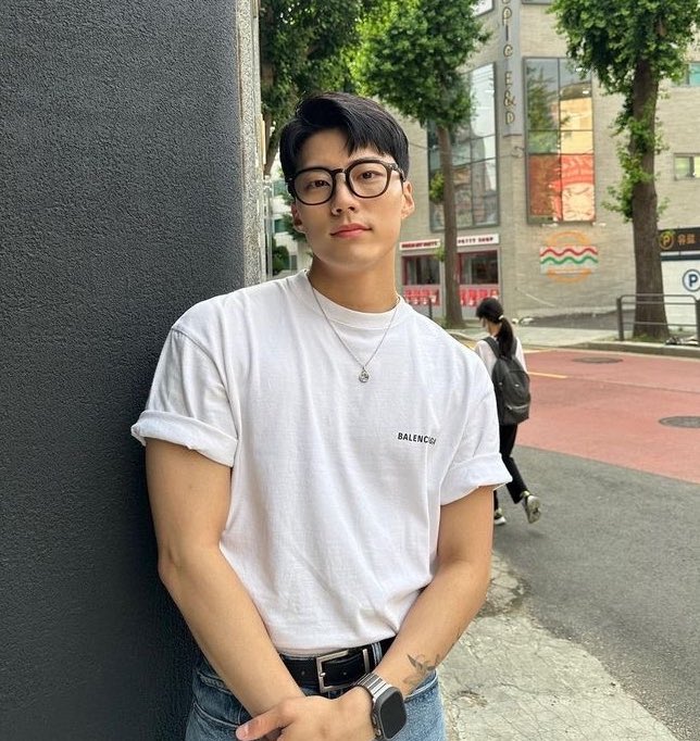 sashazhia's tweet photo. now that Build up is done let’s bring back Park Jeup ㄹㅈㄷ stages:

— a thread ✨ https://t.co/HnL8Qz17ox