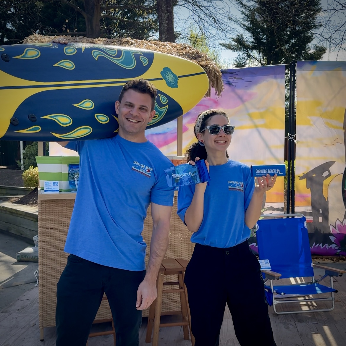 Carowinds's tweet photo. Today is the LAST day to enter to win a getaway to Carolina Beach, NC! Stop by the Carolina Boardwalk area at #Carowinds before 4:00 PM to enter.
@CarolinaBeachNC | #OnlyInCB | #CarolinaBeach https://t.co/oGLbe7E61c