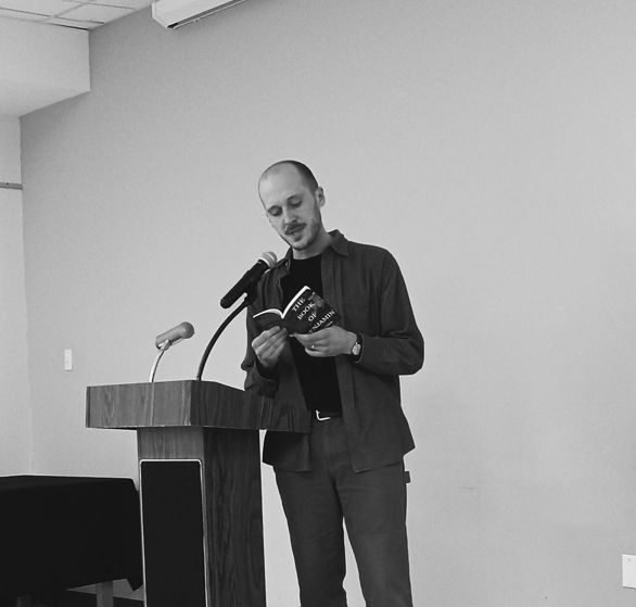 poetrylondon_ca's tweet photo. Our March 20 event was a poetic tour-de-force thanks to @bengymen @aaronkreuter &amp; @KitRoffey!   

Thanks to our audience (who braved the snow) &amp; generous sponsors: @LdnArtsCouncil @ONArtsCouncil @CanadaCouncil @CanadianPoets @digibeenet @PalimpsestPress @UofRPress @londonlibrary https://t.co/RqNqjlOXG4