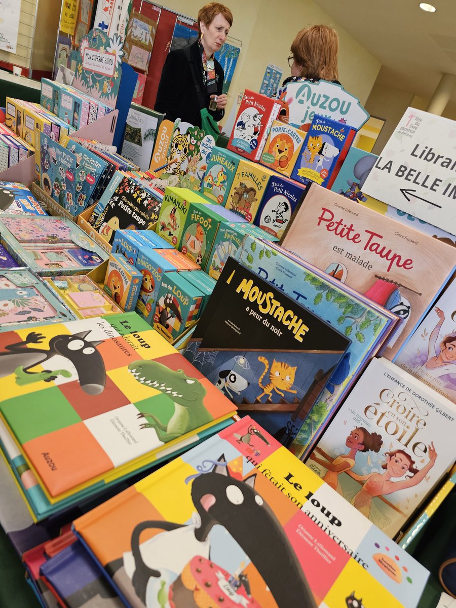 Le printemps de la Lecture : 1ère fête du livre Jeunesse de #Bétheny.
Une très belle initiative portée par une multitude d'acteurs et tout particulièrement Lire et Faire Lire ainsi que la Ligue de L'enseignement de la Marne au côté de la Ville.
#Reims5 <a href="/DptMarne/">Département Marne</a> <a href="/JM_Roze/">Jean-Marc Roze</a>