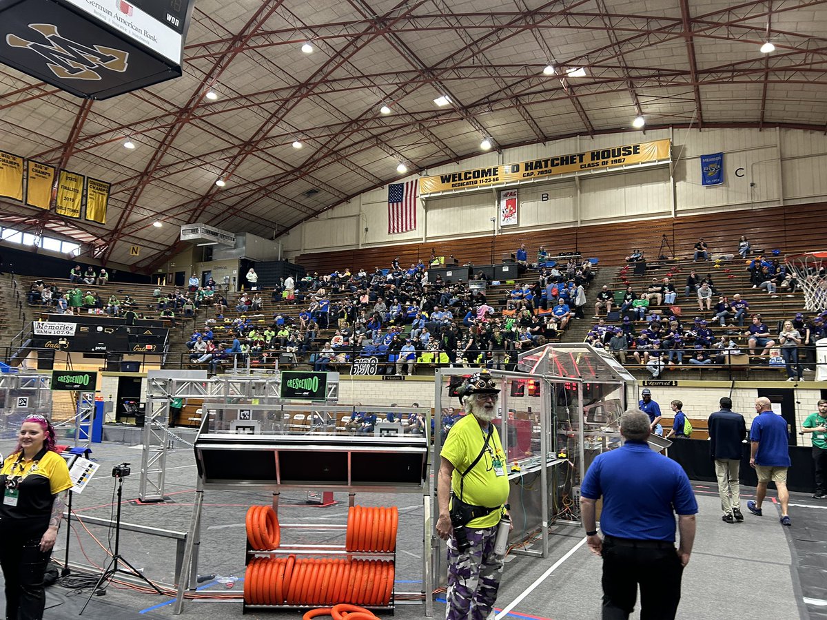 Hoosier_Hatchet's tweet photo. Known as one of the largest and best venues for Indiana High School basketball, today the Hatchet House hosts the premiere @FIRSTINRobotics competition.  #STEM #Hatchets https://t.co/weKfUFjTsu