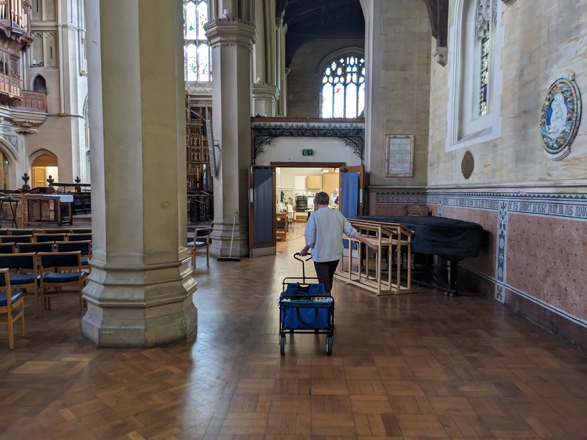 PortseaParish's tweet image. Thank you to all of our volunteers who helped to polish, sweep, arrange, &amp;amp; shift our church around, transforming the solemnity from Holy Week into the approaching joy of Easter.

#springcleanup #easter #HolyWeek2024