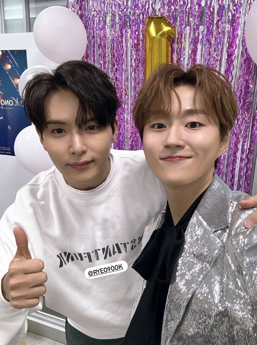 1987_0621's tweet photo. 240330 #려욱 &amp; uniquejonje IG https://t.co/S6Lt4NuD5o