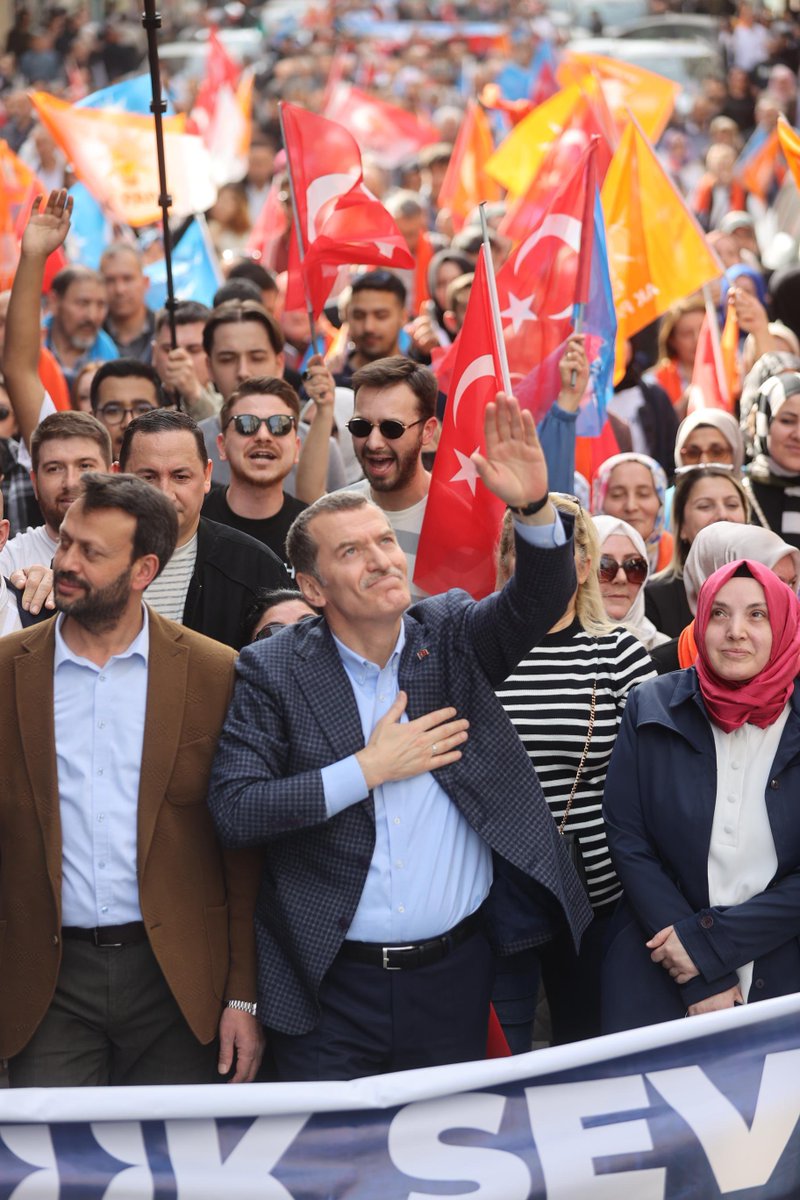 omerrarisoy's tweet photo. Seni seviyorum Zeytinburnu.

Sen öyle bir güzelsin ki… https://t.co/JvCiXvMtWE