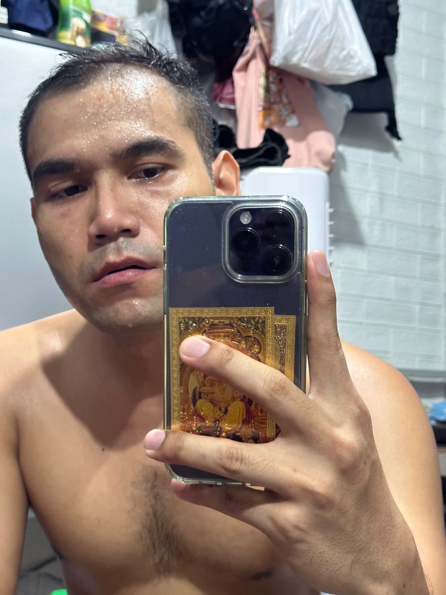 Phetzar30's tweet photo. กินให้มากเข้าเหลย กินอย่าหยุด อย่าหยุดกิน 🥹 https://t.co/8dhblfhb3q