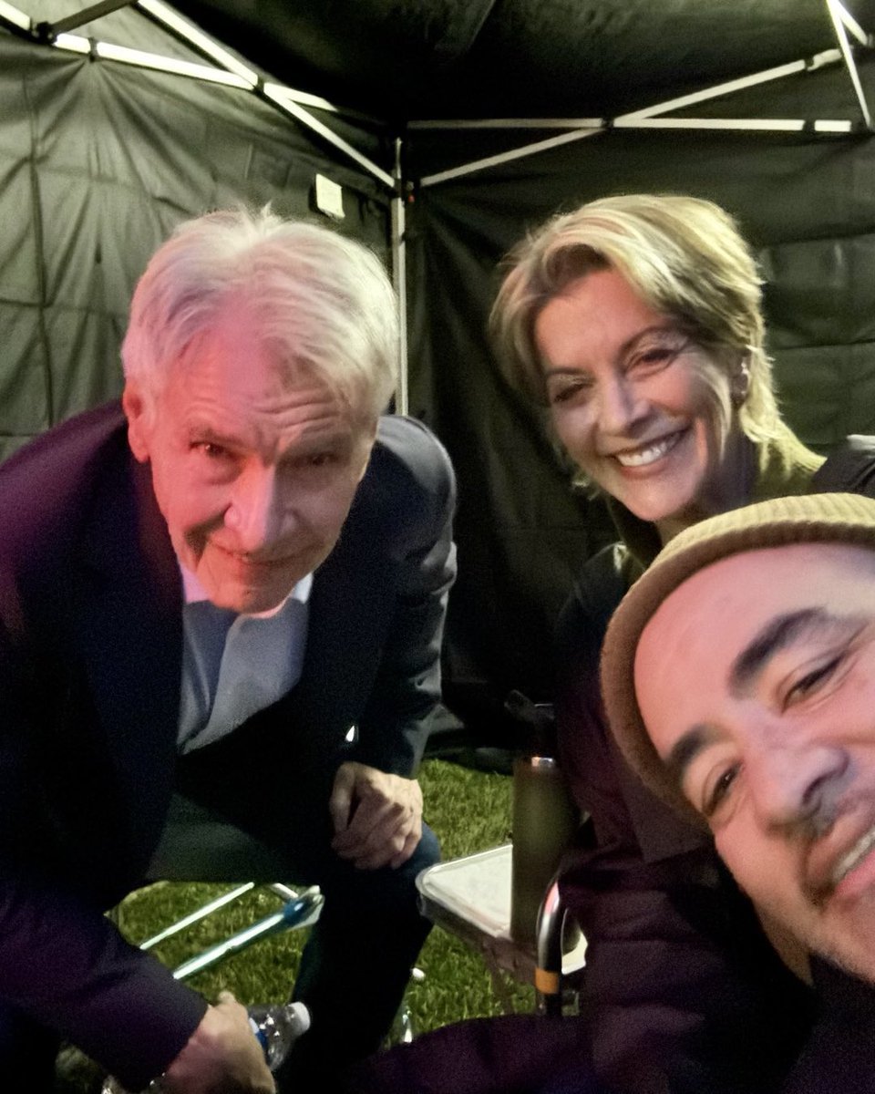 harrison ford, chris haston, lily rabe, laurie burke, gabriel lino rowland & wendy malick on the set of ‘shrinking’ season one in los angeles, california (2022)

📸: soulstealer007, lilyrabe, laurieburkeproductions, gabriel_rowland_gentesoul (ig)