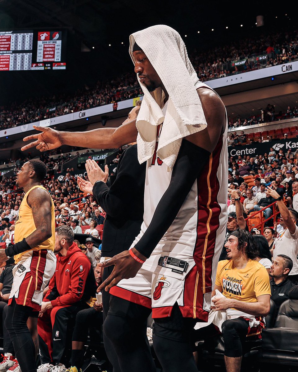 MiamiHEAT's tweet photo. Didn’t settle last night. 🔥 https://t.co/r7S0L3FtQK