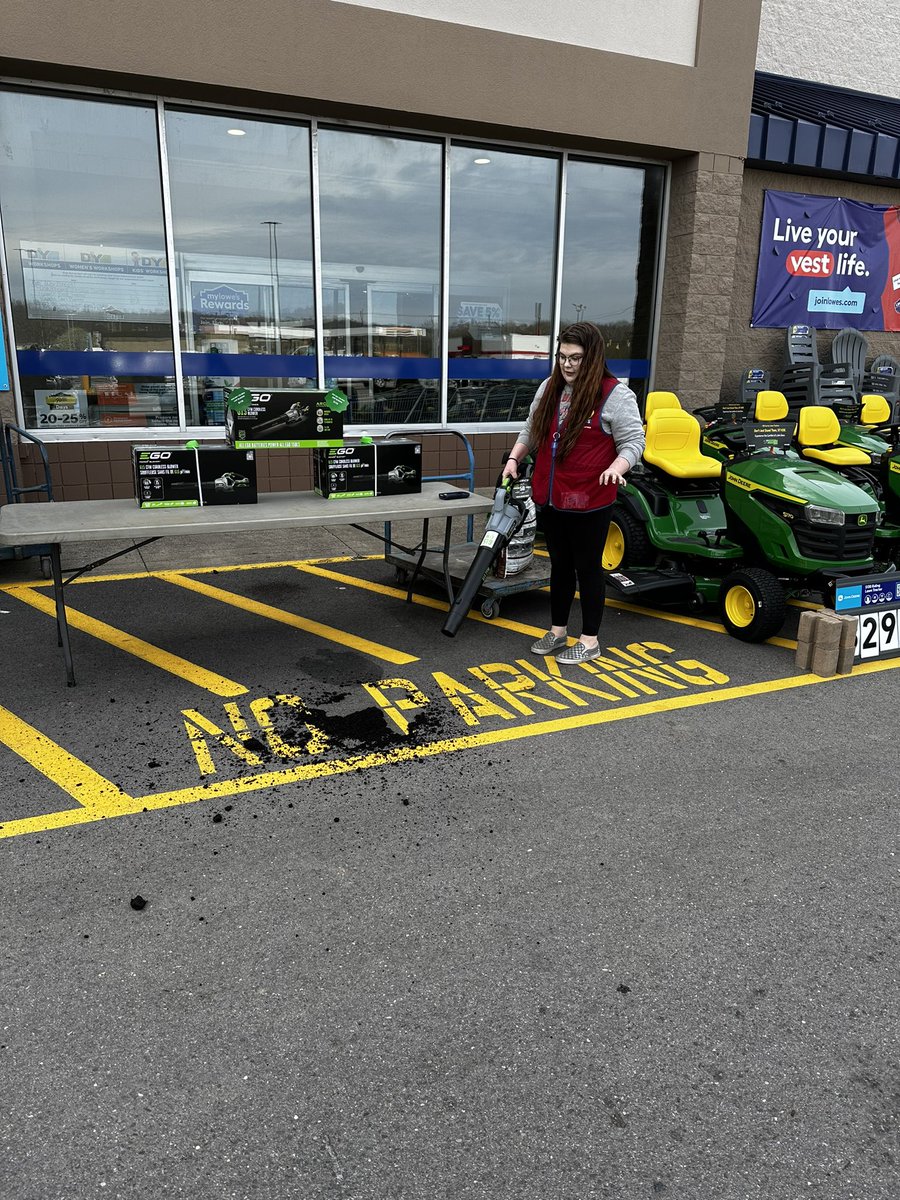 Dave Putnam lowes asm tweet media