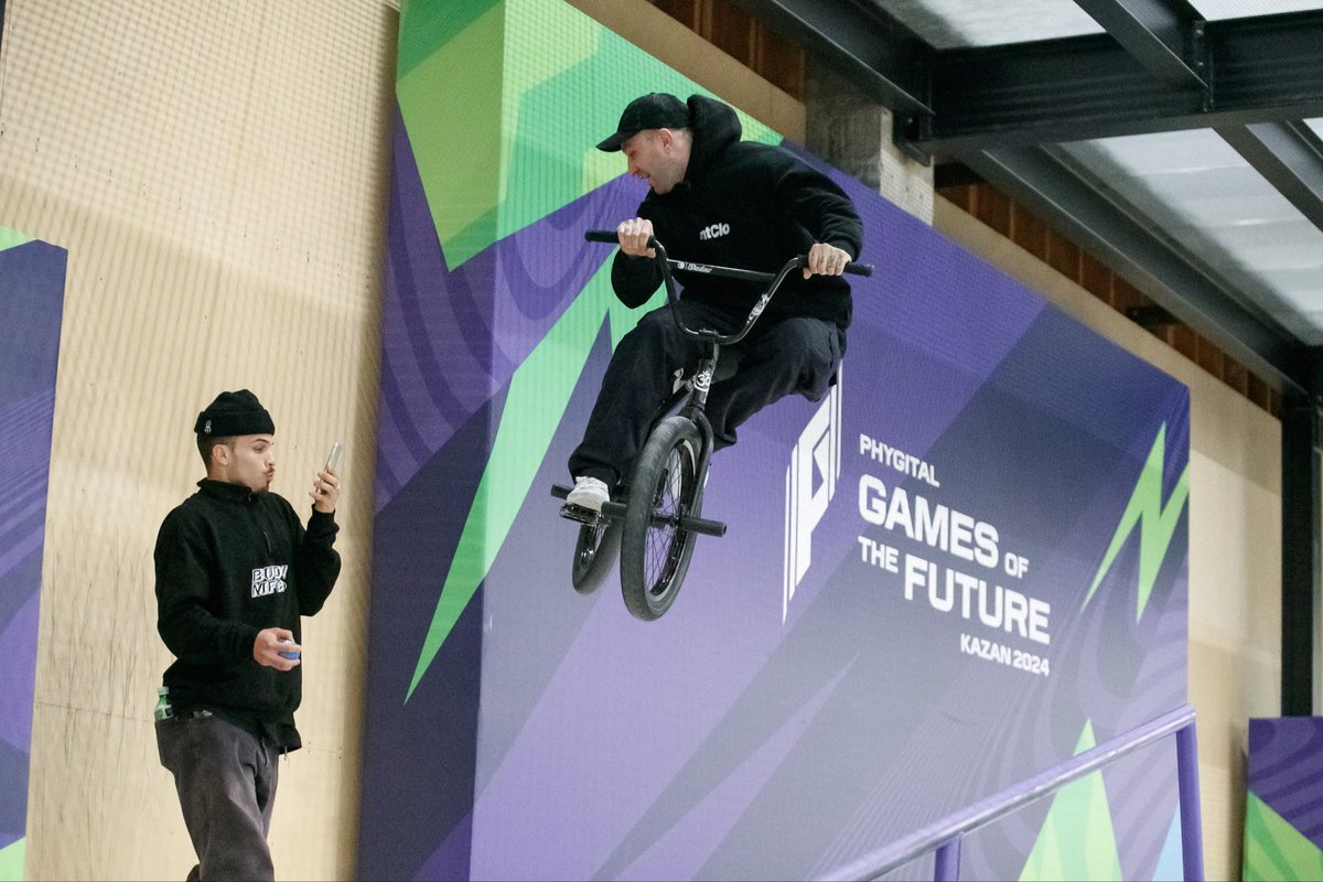 GOTFutureFan's tweet photo. 📸 🚲 Experience the excitement with these epic shots from the Phygital BMX competition at the Games of the Future 2024! 

Witness the thrilling action and incredible skills displayed by the athletes as they push the limits of phygital sports. https://t.co/ulOgU7dtYd