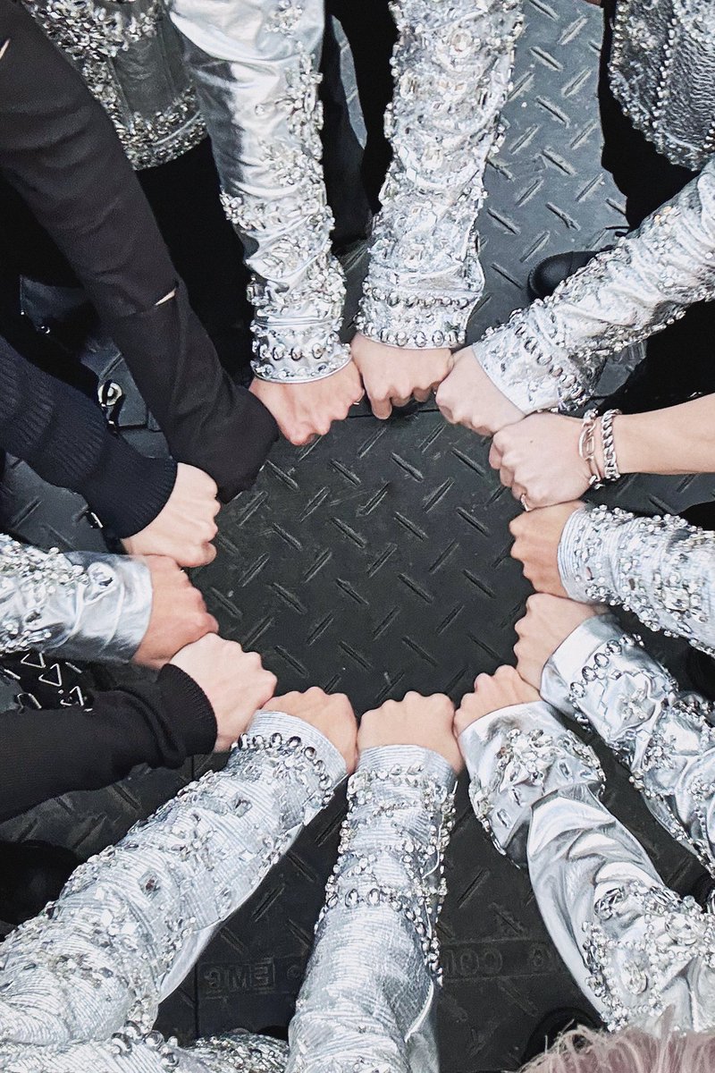 wonubliss's tweet photo. thirteen seventeen 🤍 https://t.co/gSkkHoMkUO