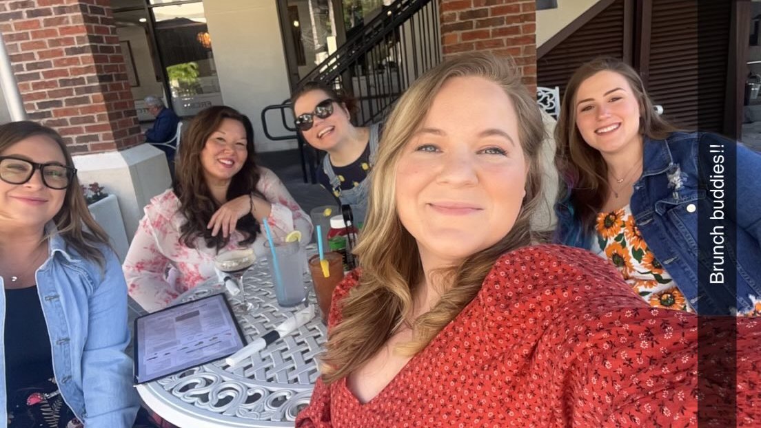 Shelley_Knight1's tweet image. Birthday Brunch! Happy 29th Holly! #noboysallowed #happybirthday #amdrinking 🍸💛✌️