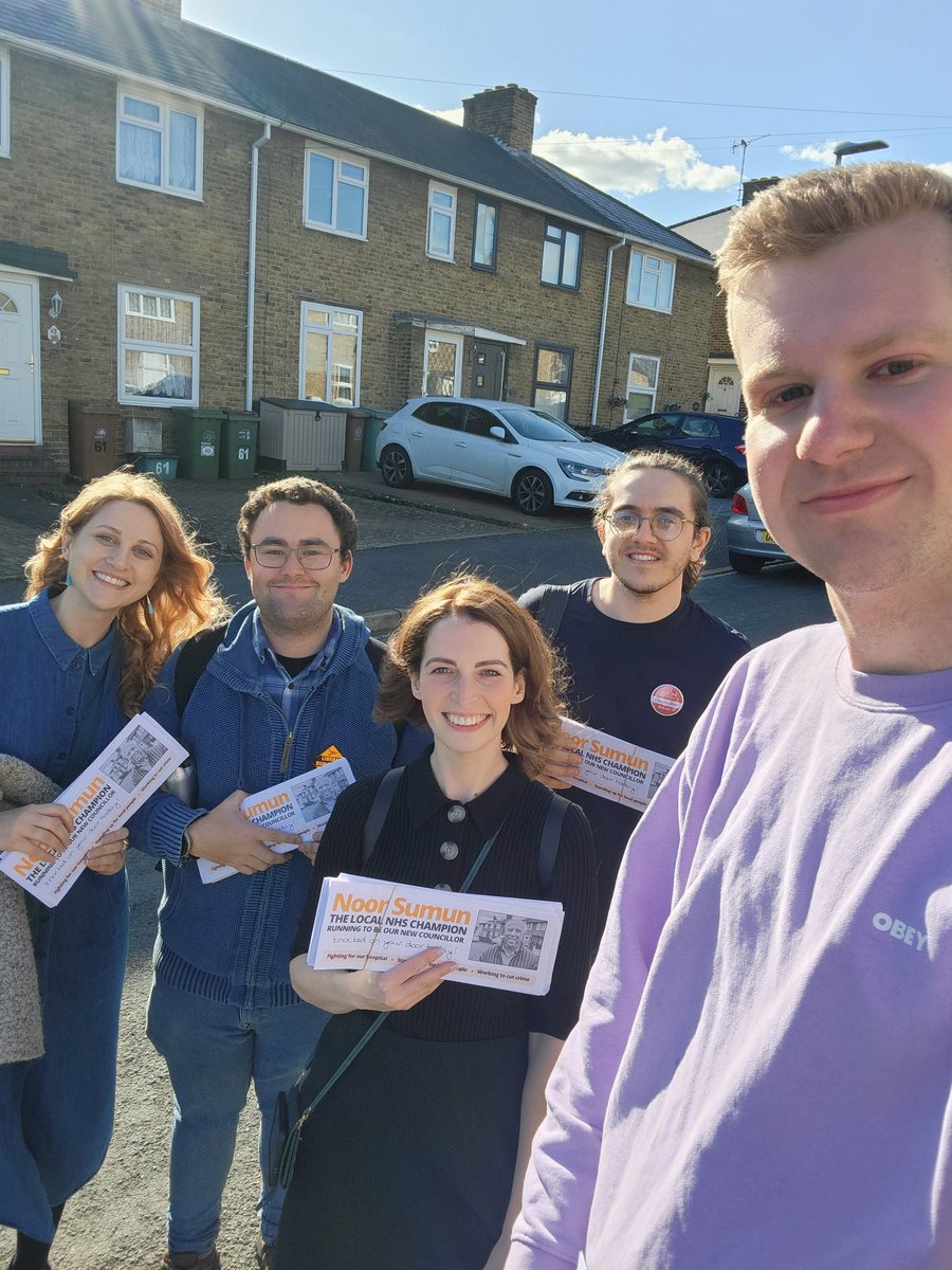 Lovely sunny afternoon doorknocking in Sutton ahead of their important by-election in St Helier West on 2nd May! Lots of support for their fantastic local candidate Noor Suman.