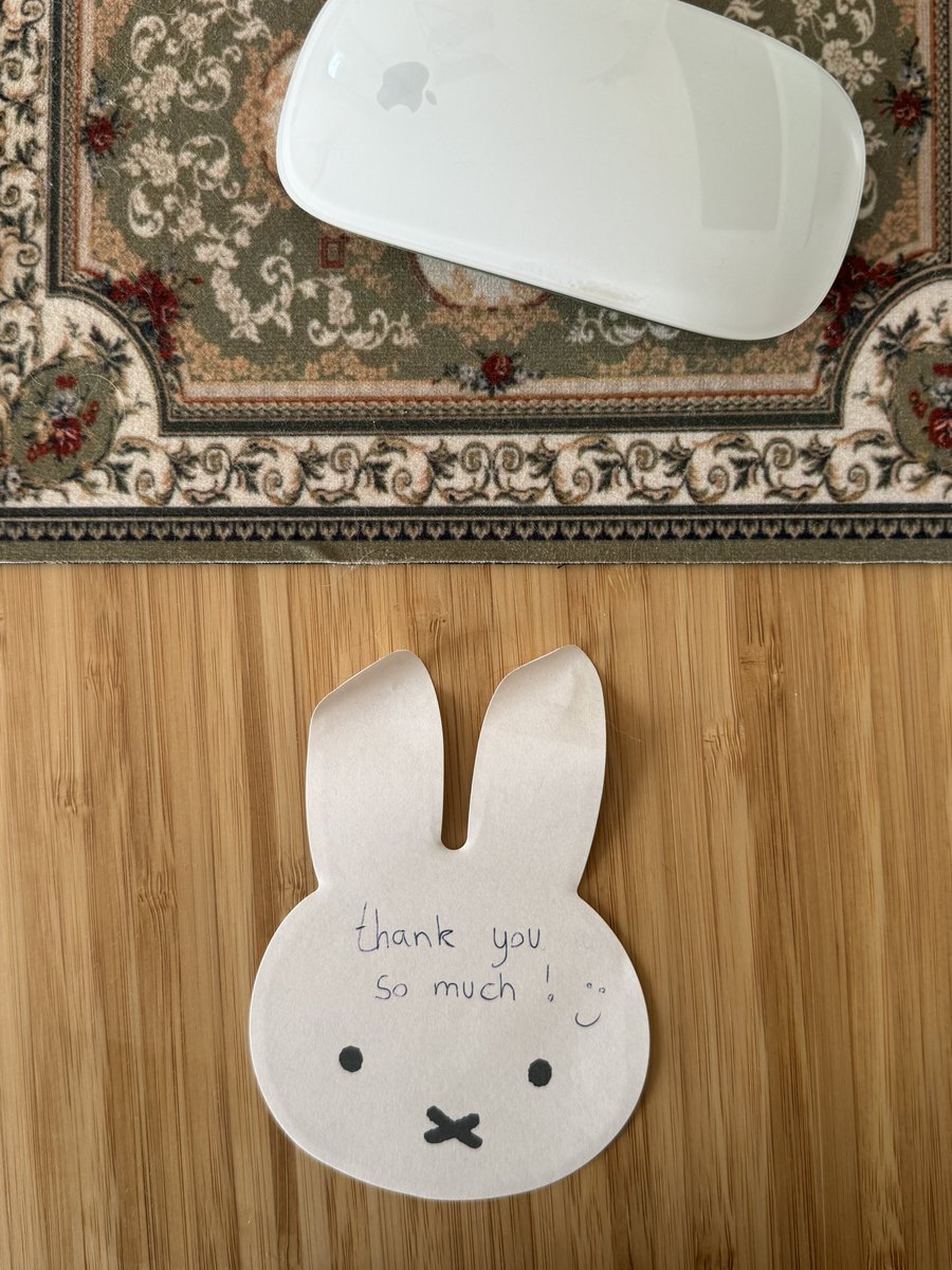 phatomthreads's tweet image. There’s something so heartwarming about a Vinted seller leaving you a handwritten thank you note inside your package