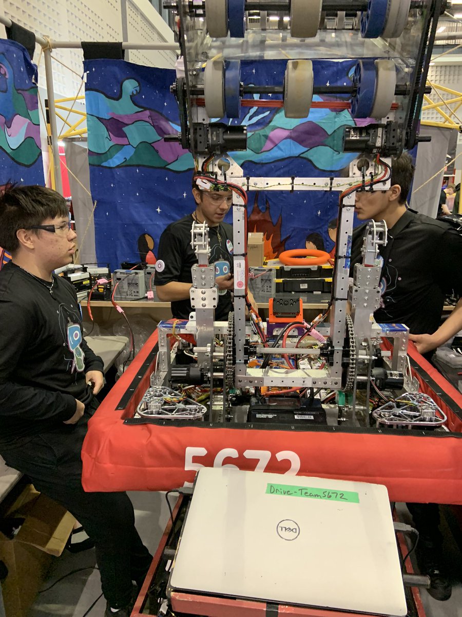 #team5672 Prepping for last qualification match!!!👍 #Wiikwemkoong Anishinabe Robots. #Skoden.
