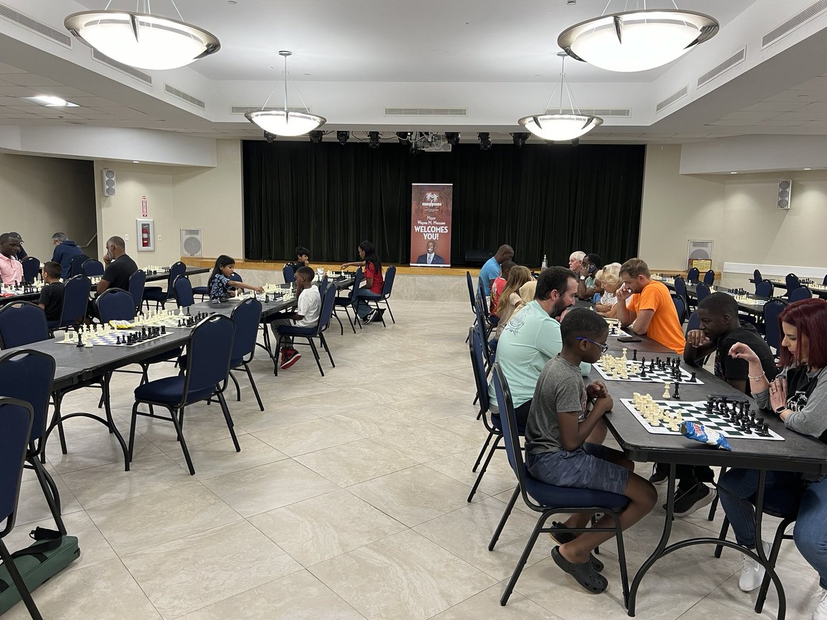 miramar_chess's tweet photo. Another great #chess event today. Thank you Mayor @WayneMessam and the @CityofMiramar for hosting this event. https://t.co/iUvCPb8ZqF