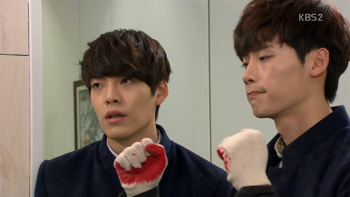 eunhocore's tweet photo. the face jongsuk makes hahahha https://t.co/q5MaaIk3cq