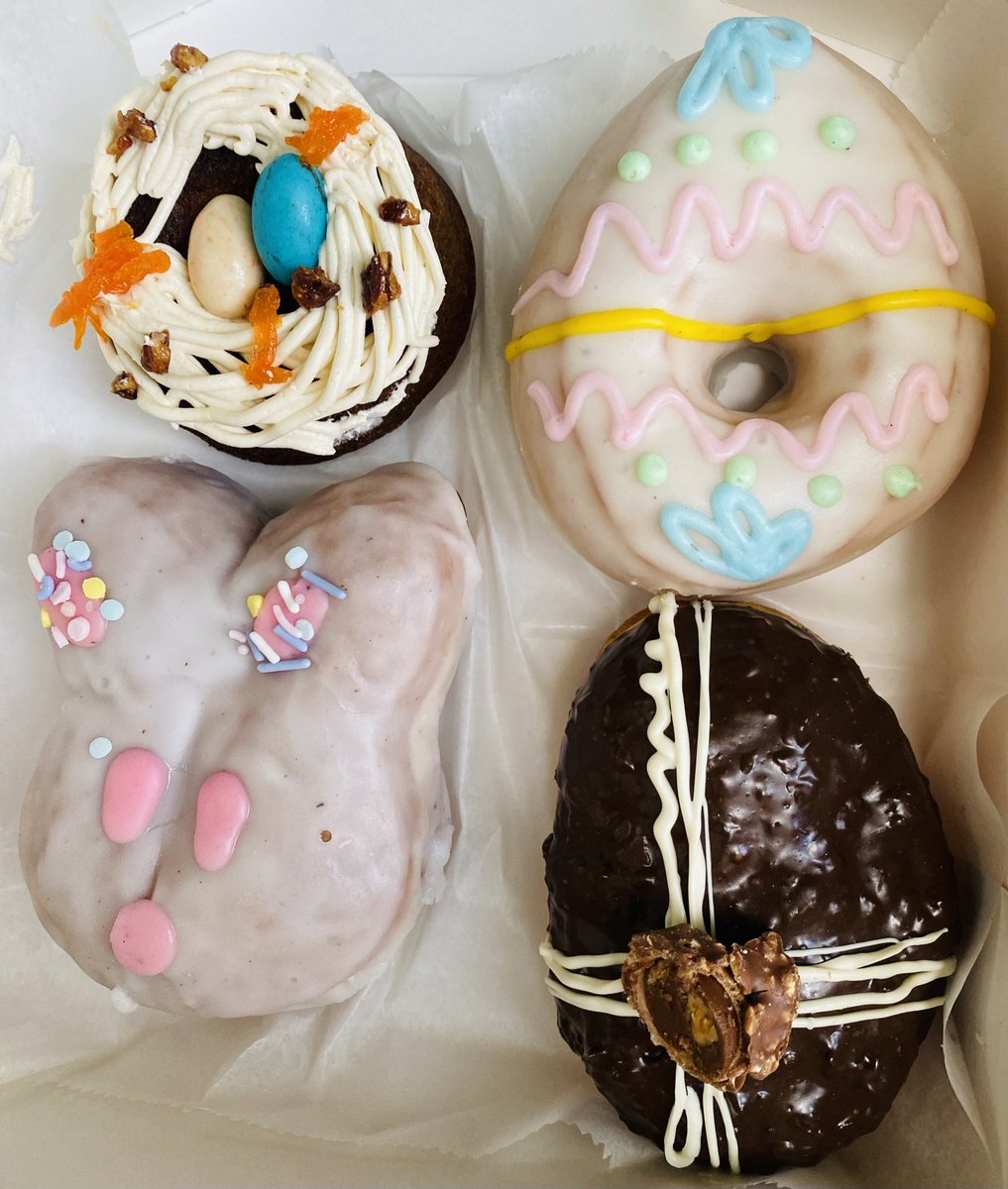 Bake them &amp; they will come ⁦<a href="/ChefMaxSantiago/">Chef Max Santiago/ Max’d Out Donuts</a>⁩ Max’d-Out-Donuts Easter Edition 🐇