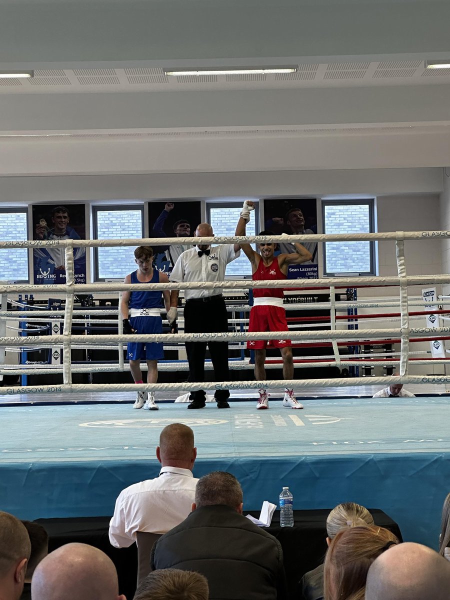 Aaron Sarwar WINS by Unanimous Decision against Wales today. Excellent boxing Aaron, your clubs proud of you ! 🖤💛🏴󠁧󠁢󠁳󠁣󠁴󠁿