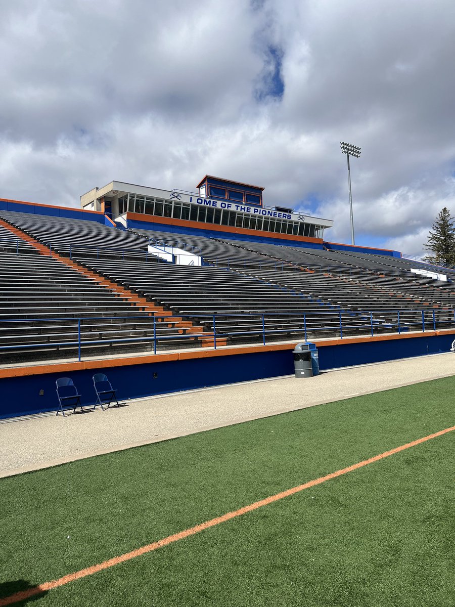 Jake Gregorio (@jakegregorio8) on Twitter photo Thank you coach <a href="/Ryan_Munz/">Ryan Munz</a> and the entire UW-Platteville coaching staff for the junior day. I had a great time learning more about <a href="/UWPlattFootball/">UW-Platteville Football</a> .
<a href="/CoachHoreniDGN/">DGN Football</a> <a href="/EDGYTIM/">Timothy “EDGYTIM” OHalloran</a> <a href="/DeepDishFB/">DEEP DISH FOOTBALL</a> <a href="/OJW_Scouting/">PrepRedzone Oliver</a> <a href="/PrepRedzoneIL/">Prep Redzone Illinois</a> Thank you coach <a href="/Ryan_Munz/">Ryan Munz</a> and the entire UW-Platteville coaching staff for the junior day. I had a great time learning more about <a href="/UWPlattFootball/">UW-Platteville Football</a> .
<a href="/CoachHoreniDGN/">DGN Football</a> <a href="/EDGYTIM/">Timothy “EDGYTIM” OHalloran</a> <a href="/DeepDishFB/">DEEP DISH FOOTBALL</a> <a href="/OJW_Scouting/">PrepRedzone Oliver</a> <a href="/PrepRedzoneIL/">Prep Redzone Illinois</a>