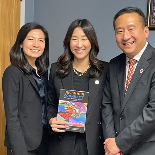 President @frankhwu & @aaaricuny Interim Executive Director Yung-Yi Diana Pan made the rounds of Albany on March 19, visiting New York City legislators. Here they are with Assemblymember Grace Lee (center) . Read more in #TheQView: ow.ly/V25c50R2clg.