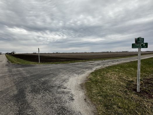 Lots of folks don't want solar farms in Illinois by me. They say they are an 'eye sore'. This is what they prefer: