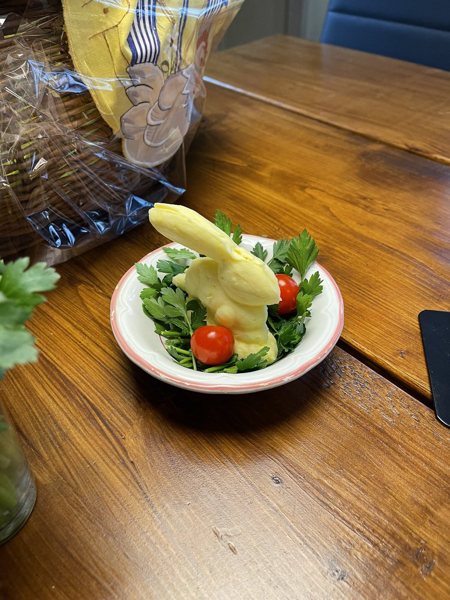 Bushra Hanif tweet media