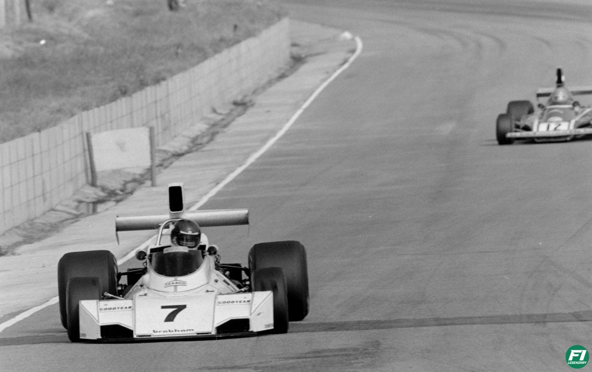 Carlos Reutemann / Niki Lauda / GP South Africa 1974. 📸: LAT Photographic #F1