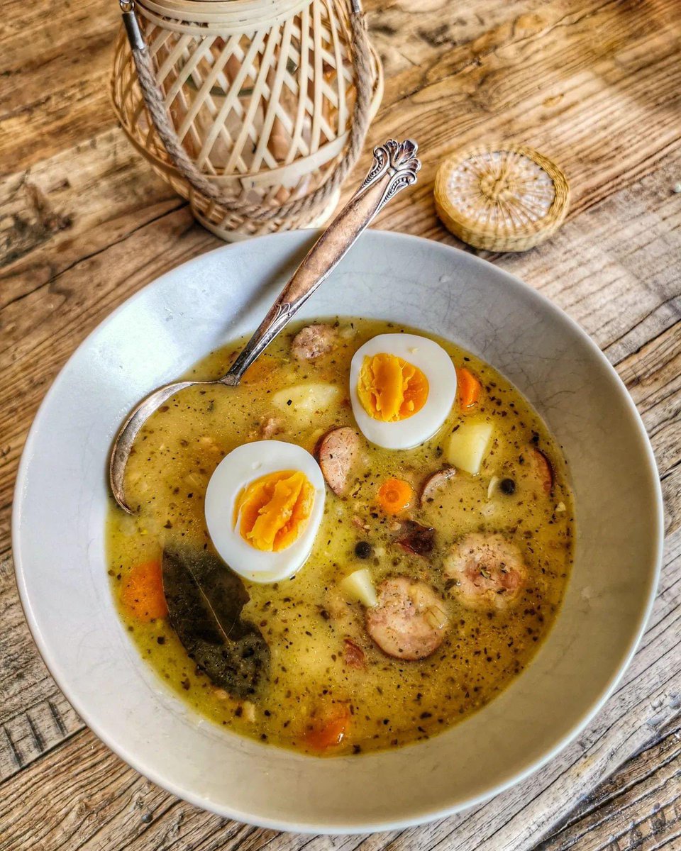 Żurek 📍 Poland 🇵🇱 ⭐ 4.4 Discover Poland: tasteatlas.com/poland The popular Polish sour-rye soup Żurek is typically enjoyed during the Easter brunch and is made according to a variety of different culinary traditions all around Poland. The soup is characterized by its…
