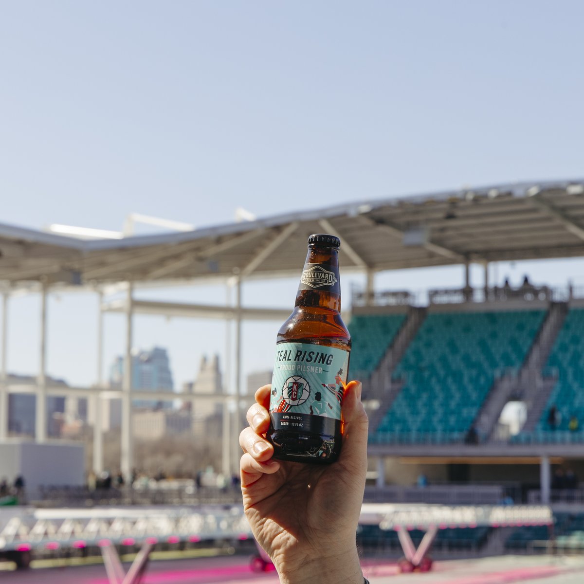 Happy Saturday @thekccurrent City! Heading to @cpkcstadium today? Our beers, beverages, and Celly Juice are found throughout the concourse!