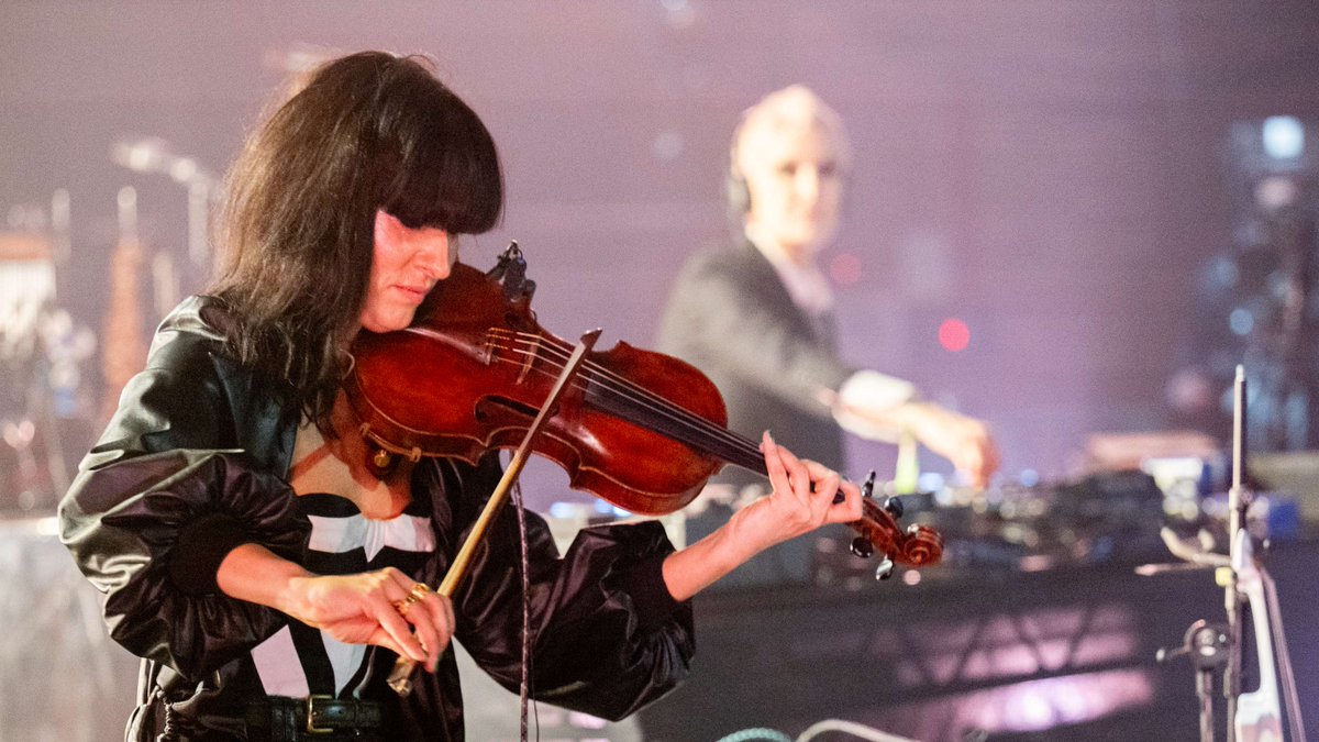 Did you get to join us for BBC Radio 6 Music Festival with @jordanrakei, @maryannehobbs @AnnaPhoebe + @thesmiletheband? 🥳🎈 📸 @shirlainephoto for @academyamg (𝘱𝘭𝘦𝘢𝘴𝘦 𝘥𝘰 𝘯𝘰𝘵 𝘶𝘴𝘦 𝘸𝘪𝘵𝘩𝘰𝘶𝘵 𝘱𝘦𝘳𝘮𝘪𝘴𝘴𝘪𝘰𝘯) O2 Victoria Warehouse Manchester - Sat 09 Mar 24