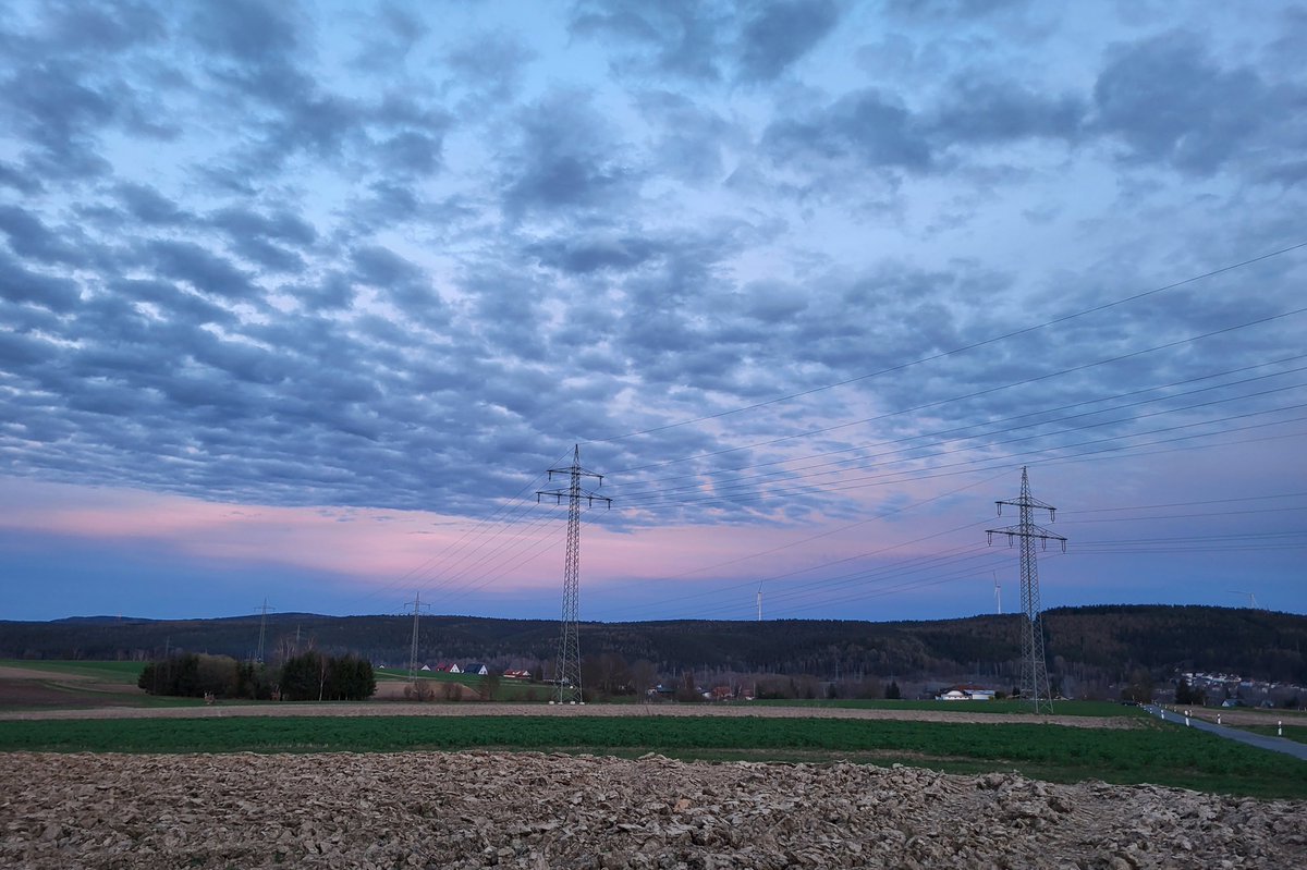 df6ex's tweet photo. yesterday active from nature-park Fichtelgebirge DLFF-0058 near castle Schlottenhof WCA DL-05420. made 347 contacts as DR44WCA, tnx for calling #wwff #wwff44 #wca #hamradio https://t.co/NkIJ6VlJAF
