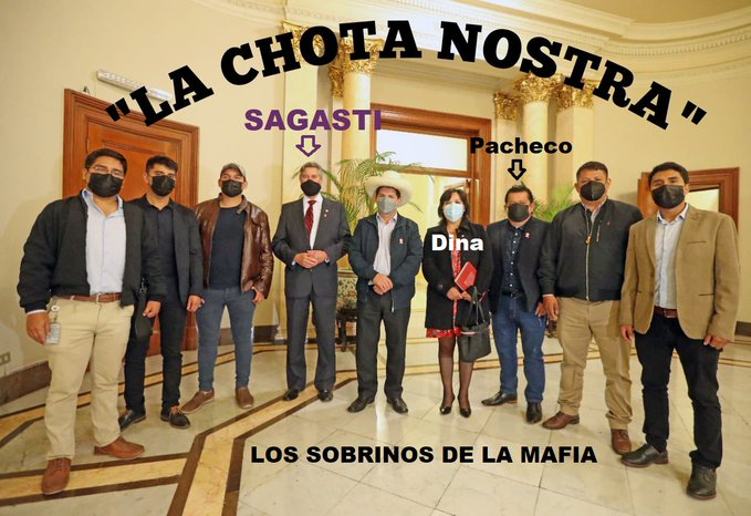 charlescorpio50's tweet photo. @FiscaliaPeru de Gorriti allanan palacio @GobiernoPeru_ y domicilio de la camarada Dina por caso rolex y rápidamente la MIASMA CAVIAR #PartidoMorado de @FSagasti (ahora los #Moradef disfrazados de amarillo) buscan repetir el plato en @congresoperu 👇 https://t.co/0YW7B2e0o4