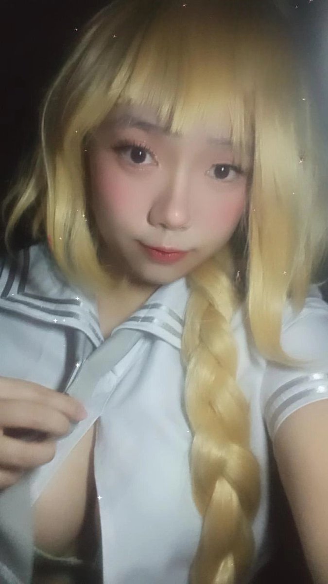 kitsunawei's tweet photo. Full album is ->  https://t.co/obA2UgQkCF https://t.co/82Rir9KT7z