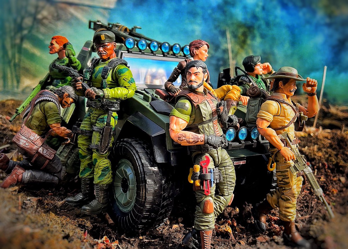 I think the crew likes the new Whip.
#cobra #gijoe #gijoeclassified #gijoenation #gijoecommunity #gijoecollector #cobra #actionfigures #actionfigurephotography #toyphotography #toyartistry #acba #articulatedcomicbookart #hasbro #gijoeclassifiedelite #sixinchjoes