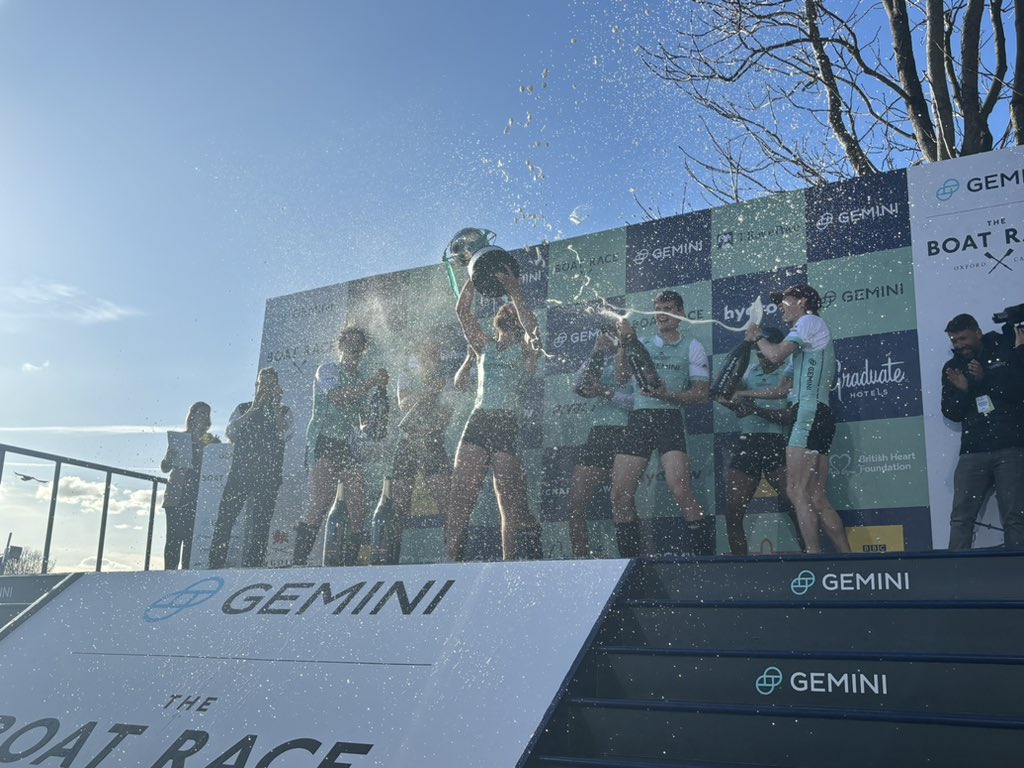 The Cambridge men celebrate winning the Boat Race with Chapel Down. Iconic moments! #BoatRace
