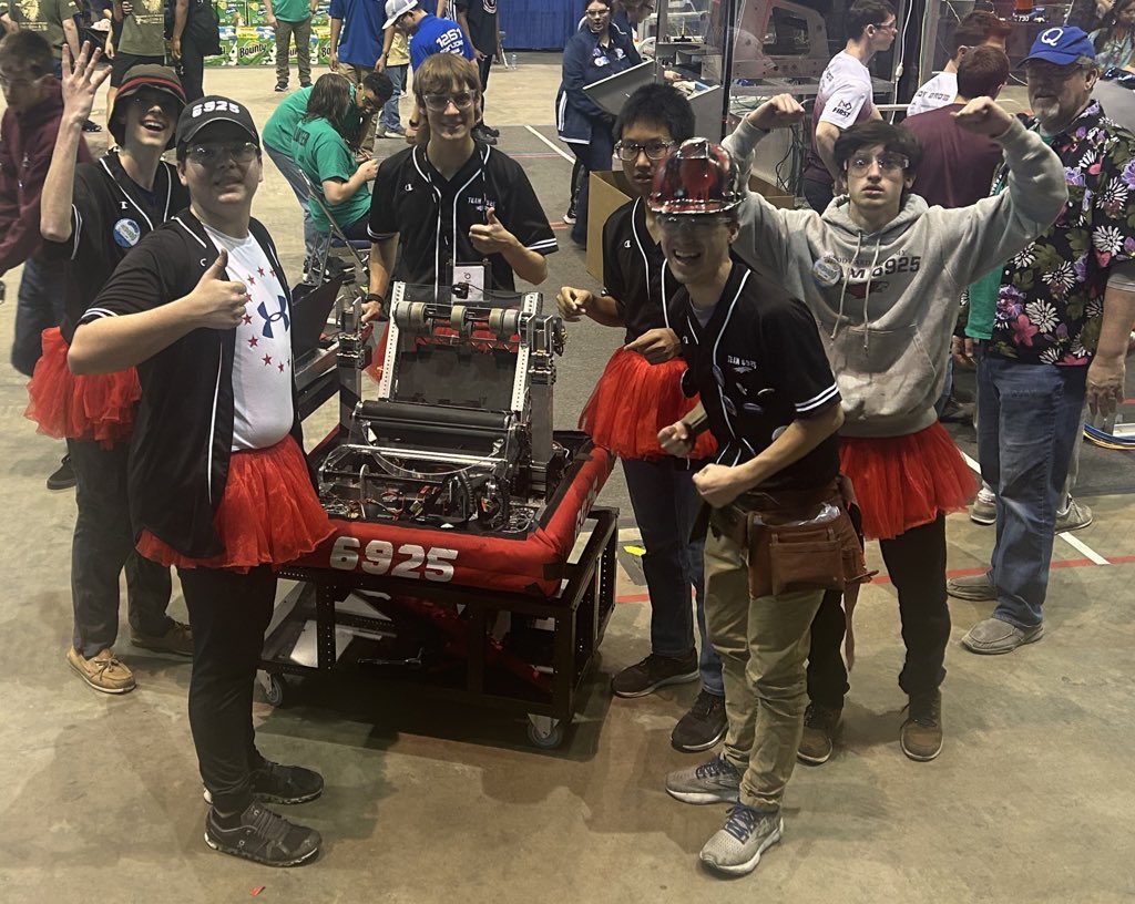 Timothy Hipp tweet media