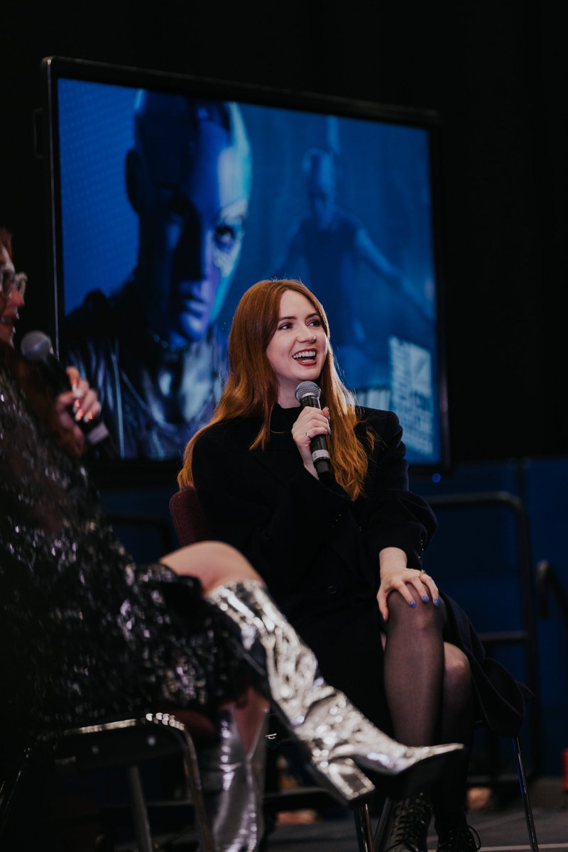 Karen Gillan on stage at Comic Con Scotland Aberdeen 🏴󠁧󠁢󠁳󠁣󠁴󠁿💙